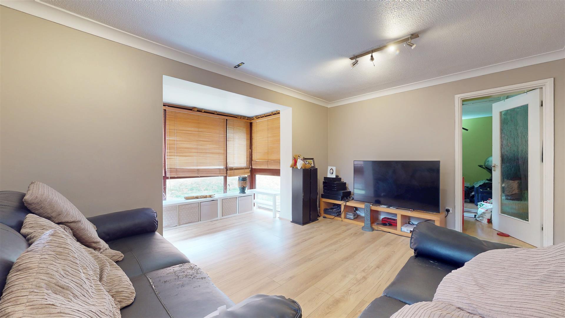 Dyers Mews, Neath Hill, Milton Keynes